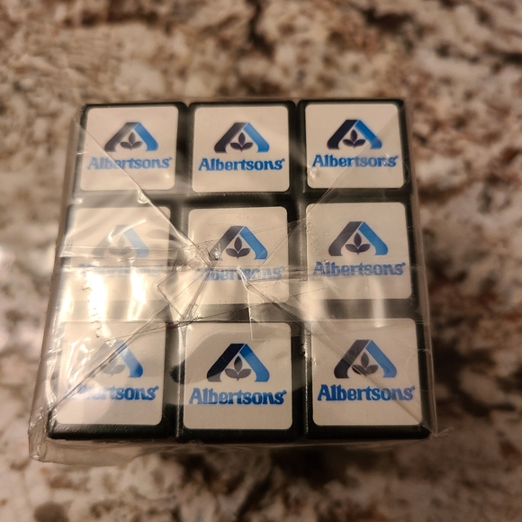 S.F. Giants Stadium Giveaway Rubik Cube featuring Barry Bonds - Picture 3 of 6